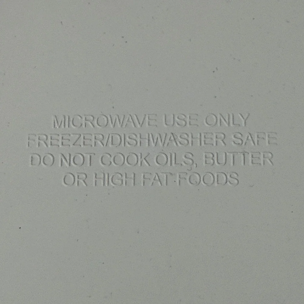 Vintage Progressive Miracle Ware Microwave Steamer Beige 3-Piece Set Vented Lid